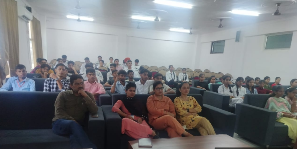 Academic Council meeting organized at NIILM University Kaithal, UG and PG program structure approved under New Education Policy-2020