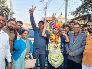 मुस्कान के गांव पहुंचने पर ग्रामीणों ने किया भव्य स्वागत